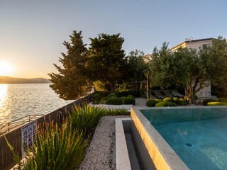 Villa Novalja Buitenaudio-opname 4