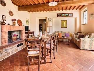 Villa Cavriglia Features 26