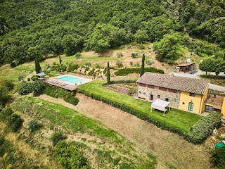 Villa Cavriglia Outdoor Recording 9