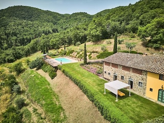 Villa Cavriglia Buitenaudio-opname 3