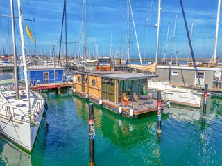 Hausboot Kleine Auszeit
