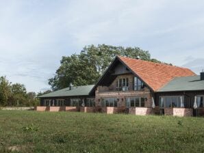 Holiday house Ferienwohnung mit Kamin im Gut Ulrichshusen - Hinrichshagen - image1