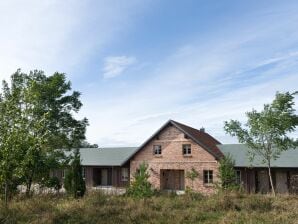 Maison de vacances Ferienwohnung mit Kamin im Gut Ulrichshusen - Hinrichshagen - image1