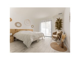 Villa La Flotte Caratteristiche 18