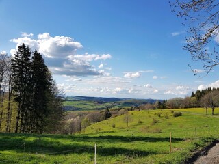 Rhöner Aussichten. Hier: Rundweg Reulbach