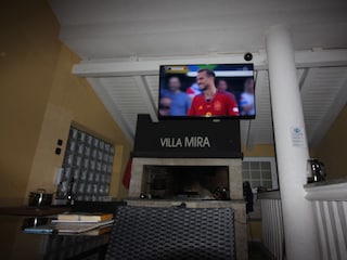 Grillieren und Fusbal schauen