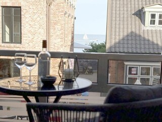 Blick aufs Wasser vom Balkon