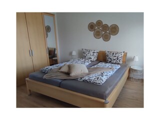 Das zweite renovierte Schlafzimmer.