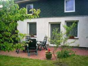 Ferienhaus mit eigener Terrasse in Russow - Teßmannsdorf - image1