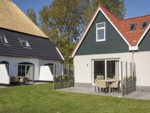 Bungalow in De Cocksdorp Texel mit Terrasse - De Cocksdorp - image1