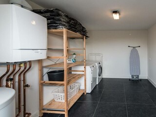 Abstellraum/Waschküche