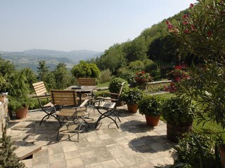 Appartamento per vacanze Castino Registrazione all'aperto 5