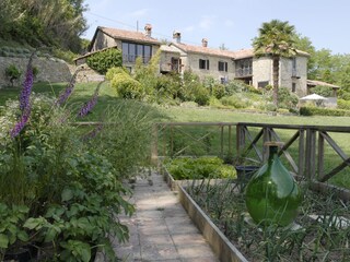 Appartamento per vacanze Castino Registrazione all'aperto 4