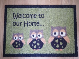 Welcome just behind the front door