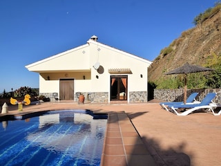Holiday house Sayalonga Outdoor Recording 3