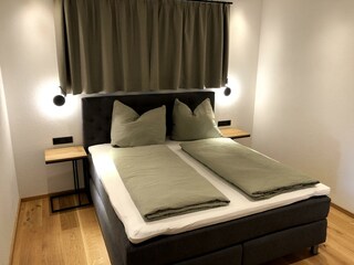 Schlafzimmer 2