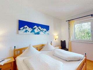 Ferienwohnung-Hinterholzer Schafberg Schlafzimmer