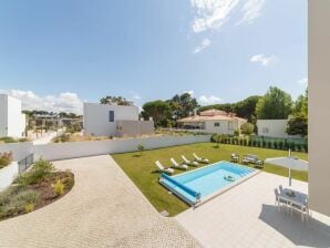 Holiday house Modern holiday home with private outdoor pool - Nadadouro - image1