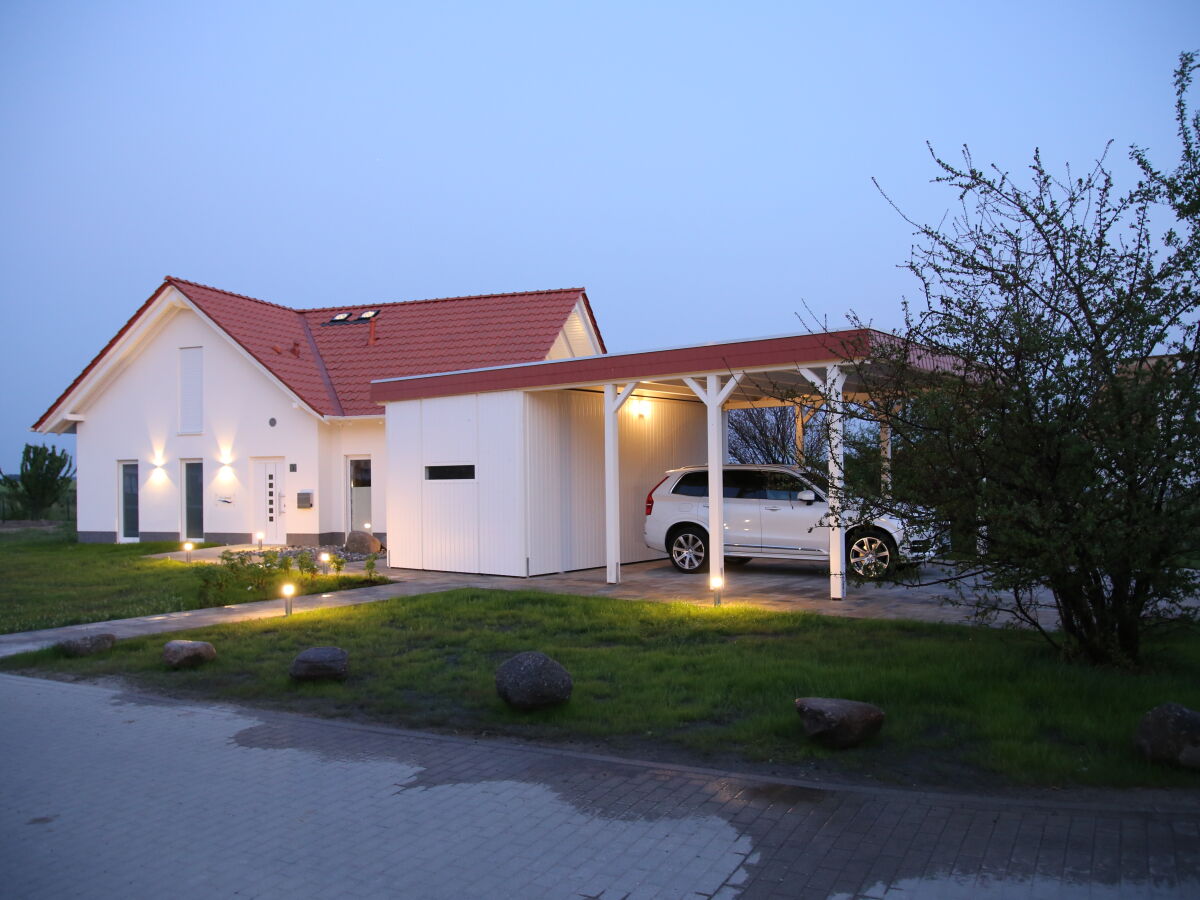 Villa "Meerfreude" mit Carport