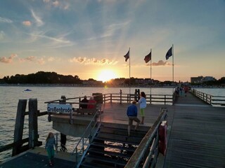 Sonnenuntergang auf der Seebrücke