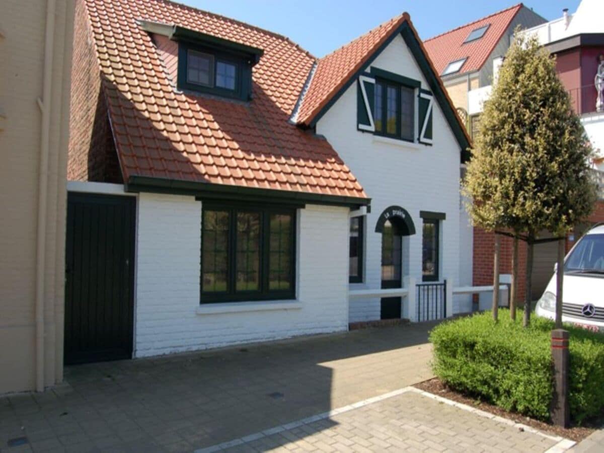 Holiday house De Haan Outdoor Recording 1