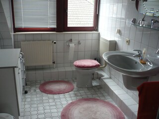 Duschbad mit Fenster