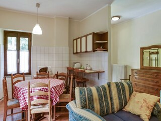 Farmhouse Cambiasca Features 16