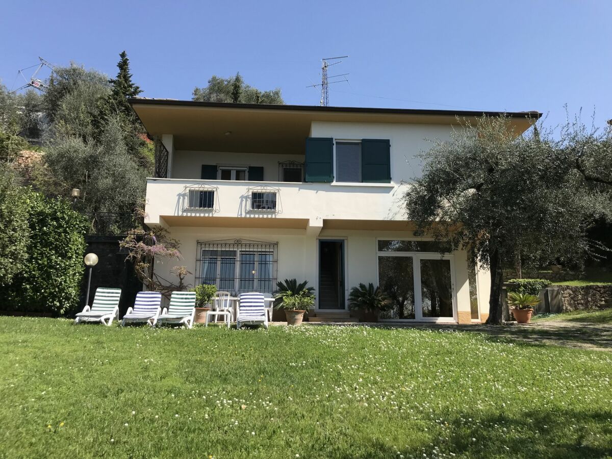 Villa Torri del Benaco Buitenaudio-opname 1