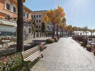 Apartment Torri del Benaco Environment 19