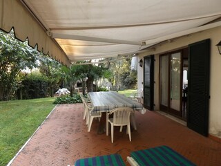 Villa Costermano Buitenaudio-opname 5