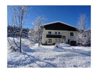 Vorderansicht Winter