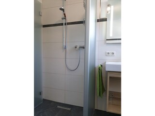 Bad mit Dusche