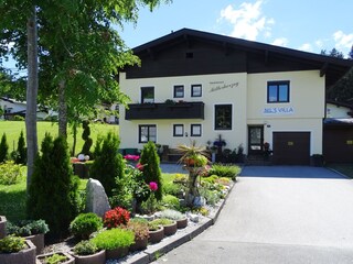Hauseinfahrt