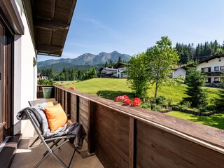 Balkon mit Bergblick , Gartenblick