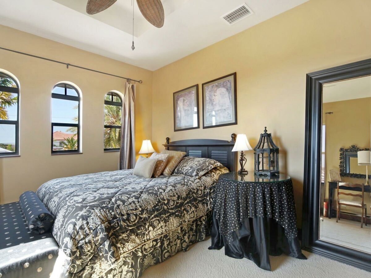 2nd bedroom of the Villa  in Cape Coral, Florida