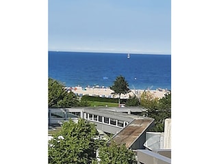 Blick vom Hotel auf den Strand
