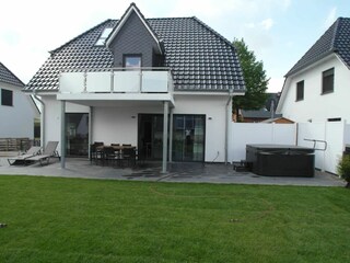 Terrasse mit Whirlpool