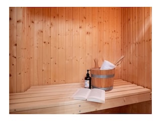 ... eigener Sauna
