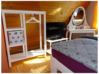 Schlafzimmer II OG