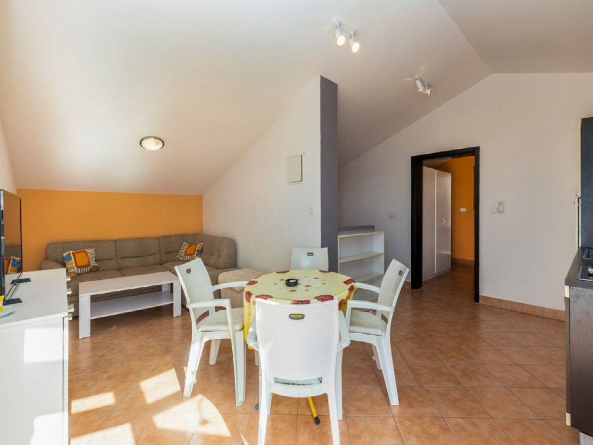 Apartamento Jadranovo Características 1