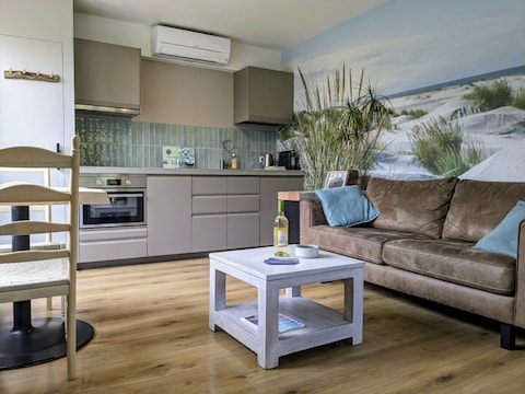 Ferienhaus de Duijne (20 M vom Strand)