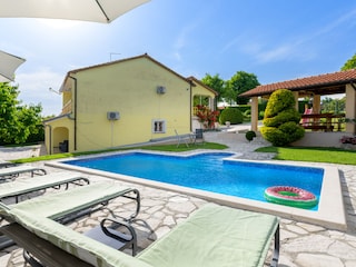 Villa Bokordići Außenaufnahme 5