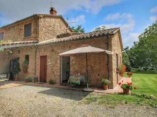 Farmhouse Proceno Outdoor Recording 5