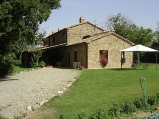 Farmhouse Proceno Outdoor Recording 18