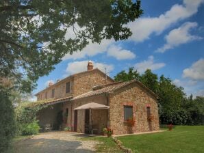 Farmhouse Belvilla by OYO Villa Boschetto - Proceno - image1