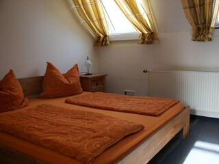 Doppelbett Schlafzimmer