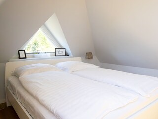 Schlafzimmer 3 DG