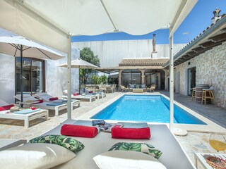 Villa Sa Pobla Outdoor Recording 8