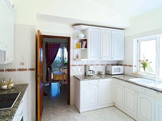 Holiday house Lagos Features 5