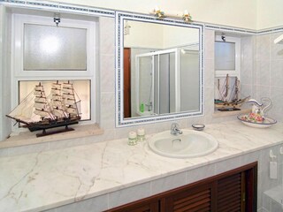 Holiday house Lagos Features 7